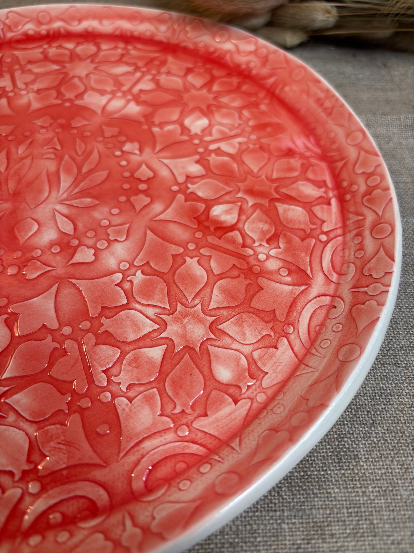 Assiette rouge