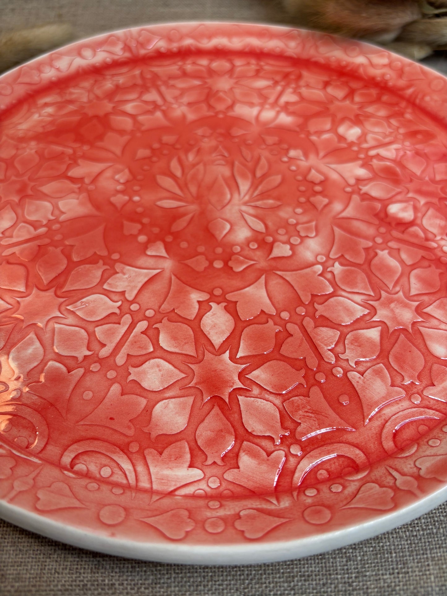 Assiette rouge