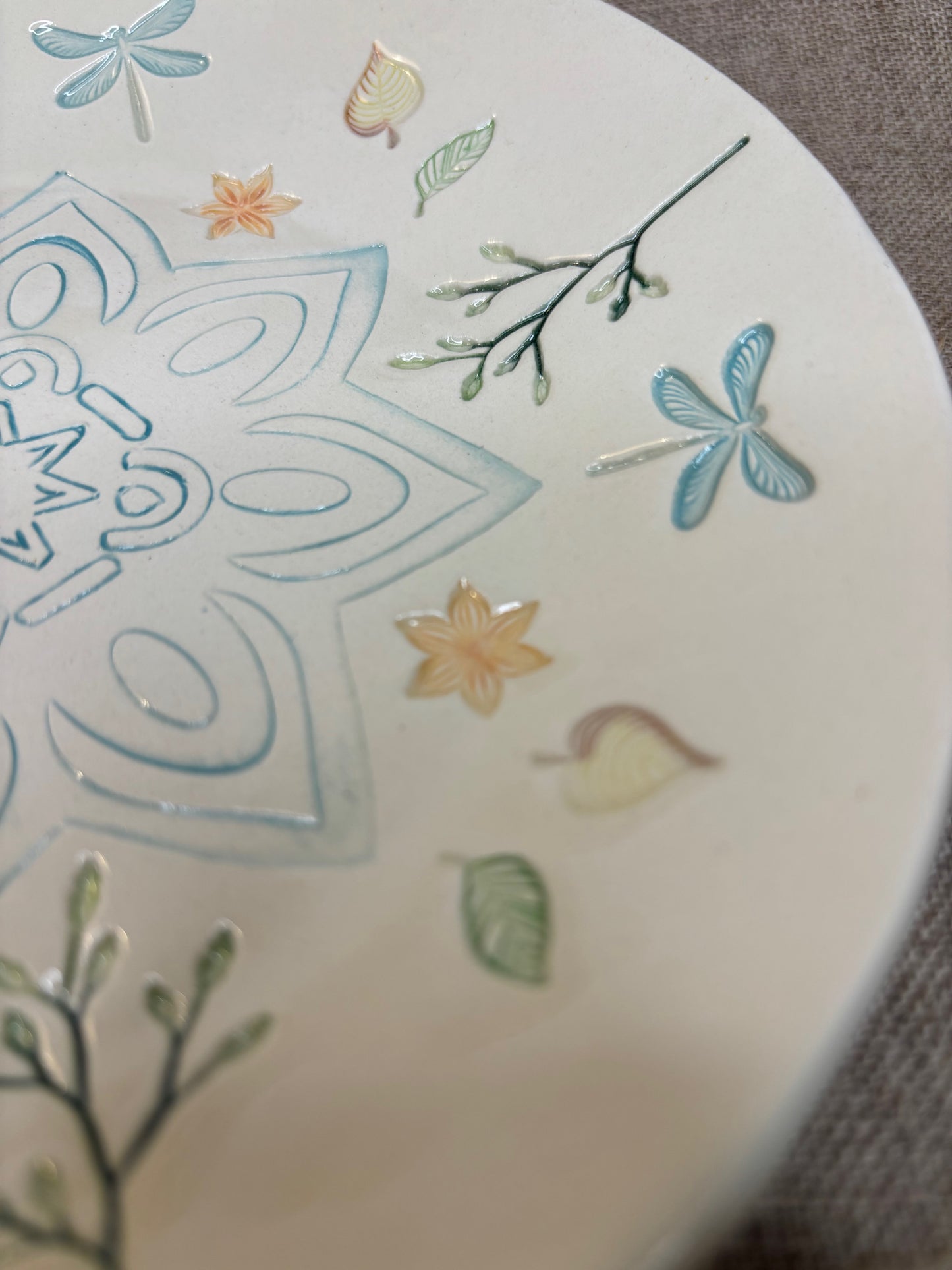 Assiette décorative