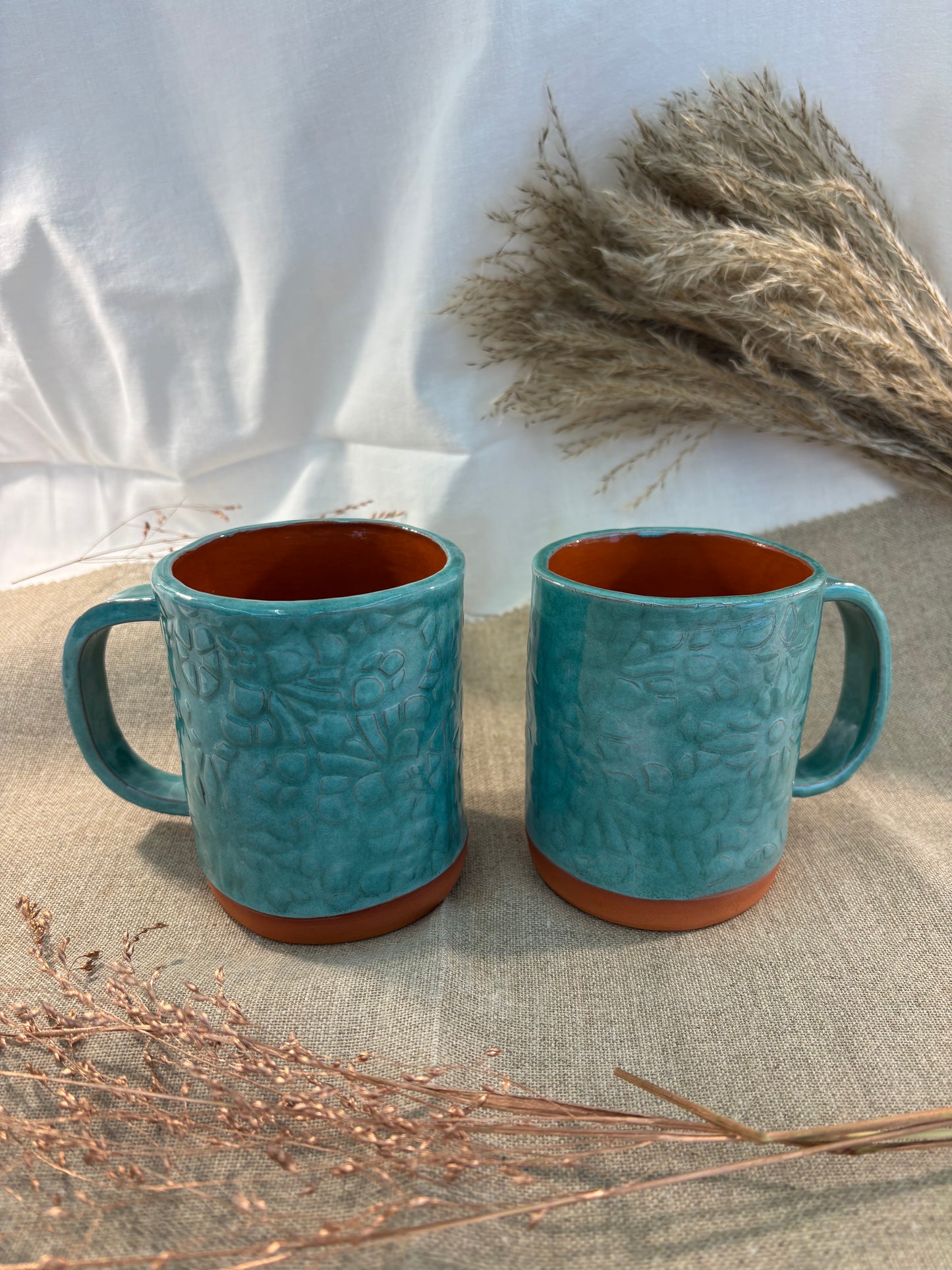 Mug faience rouge